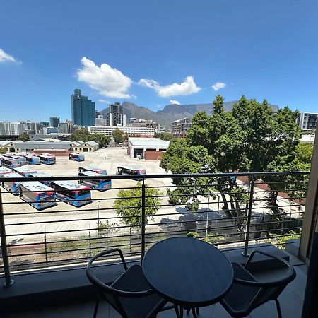 Urban Elephant. The Docklands Cape Town Exterior photo