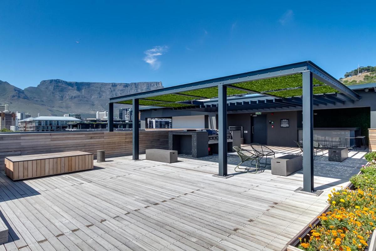 Urban Elephant. The Docklands Cape Town Exterior photo